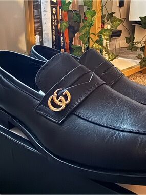 Gucci | Shoes | Gucci 7468 Mirrored G Gold Kiltie Loafers  display picture 3